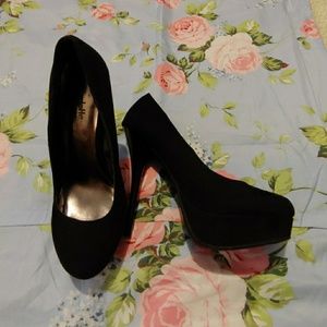 Women's high heels